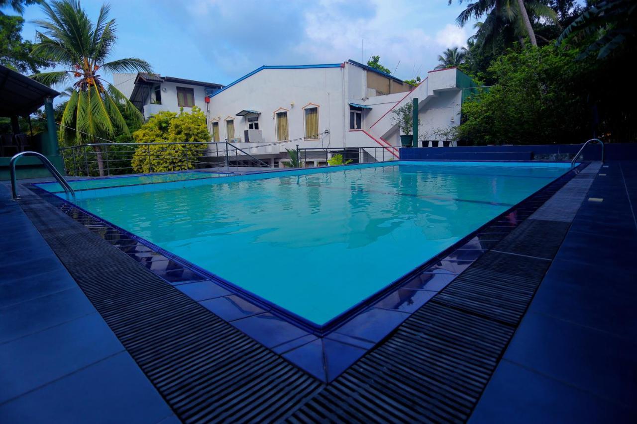 Hotel Aradhana Galle Exterior foto
