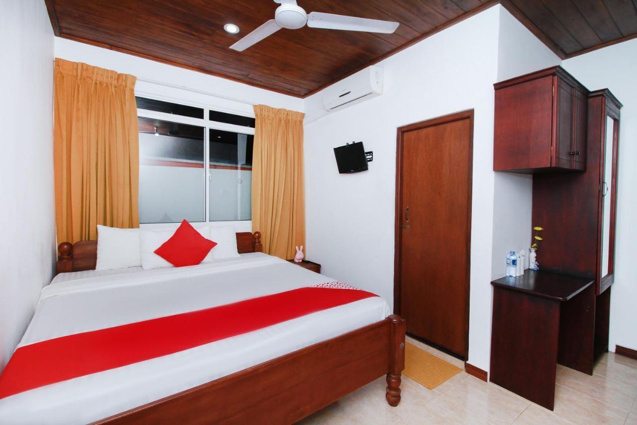Hotel Aradhana Galle Exterior foto