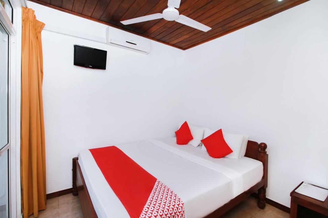 Hotel Aradhana Galle Exterior foto
