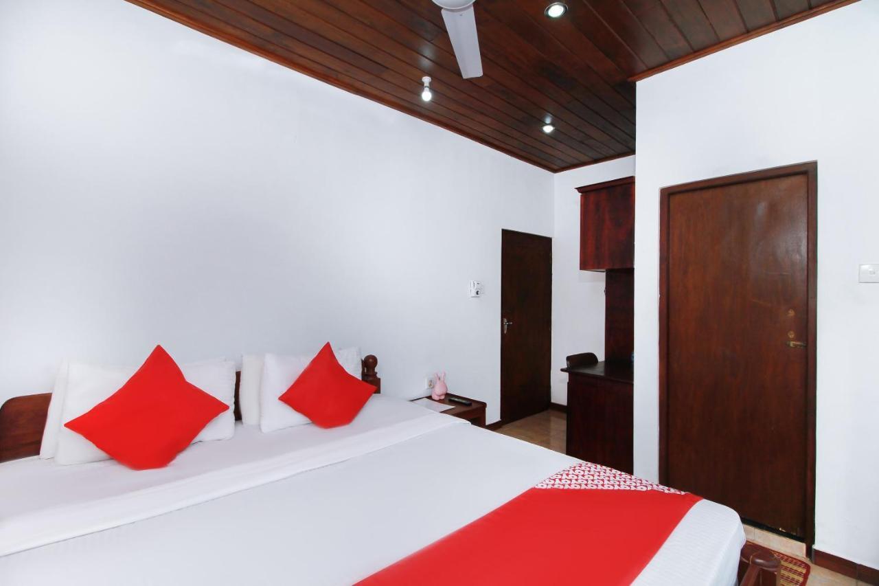 Hotel Aradhana Galle Exterior foto