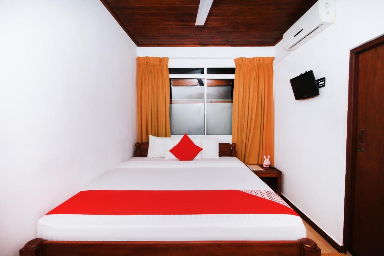 Hotel Aradhana Galle Exterior foto