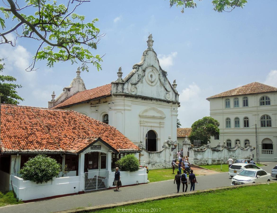 Hotel Aradhana Galle Exterior foto